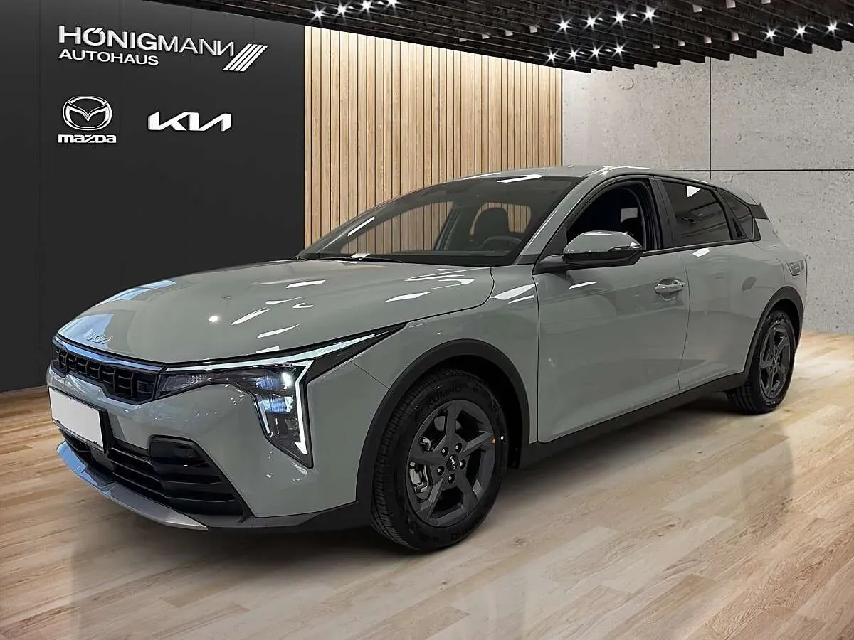 Kia K4