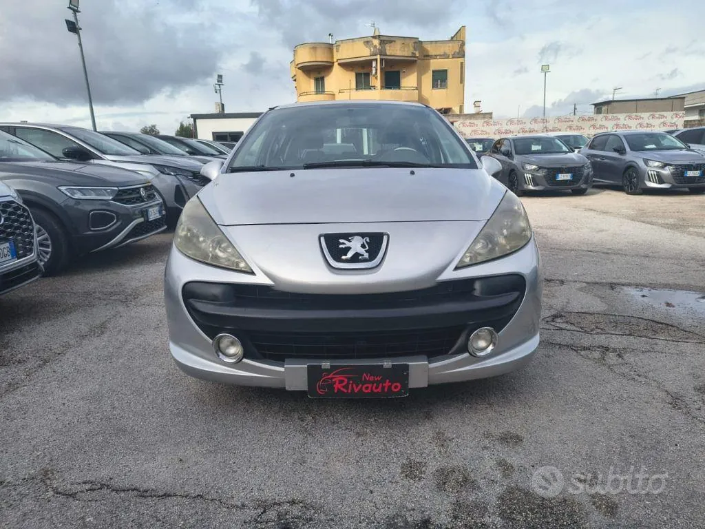 Peugeot 207