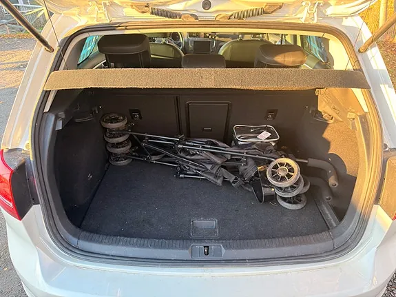 Volkswagen E-Golf 2015 photo 5