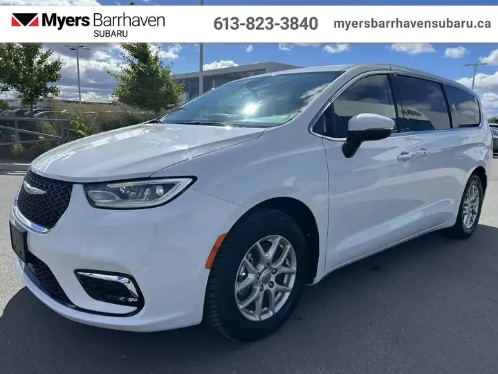 Chrysler Pacifica 2023 photo 4