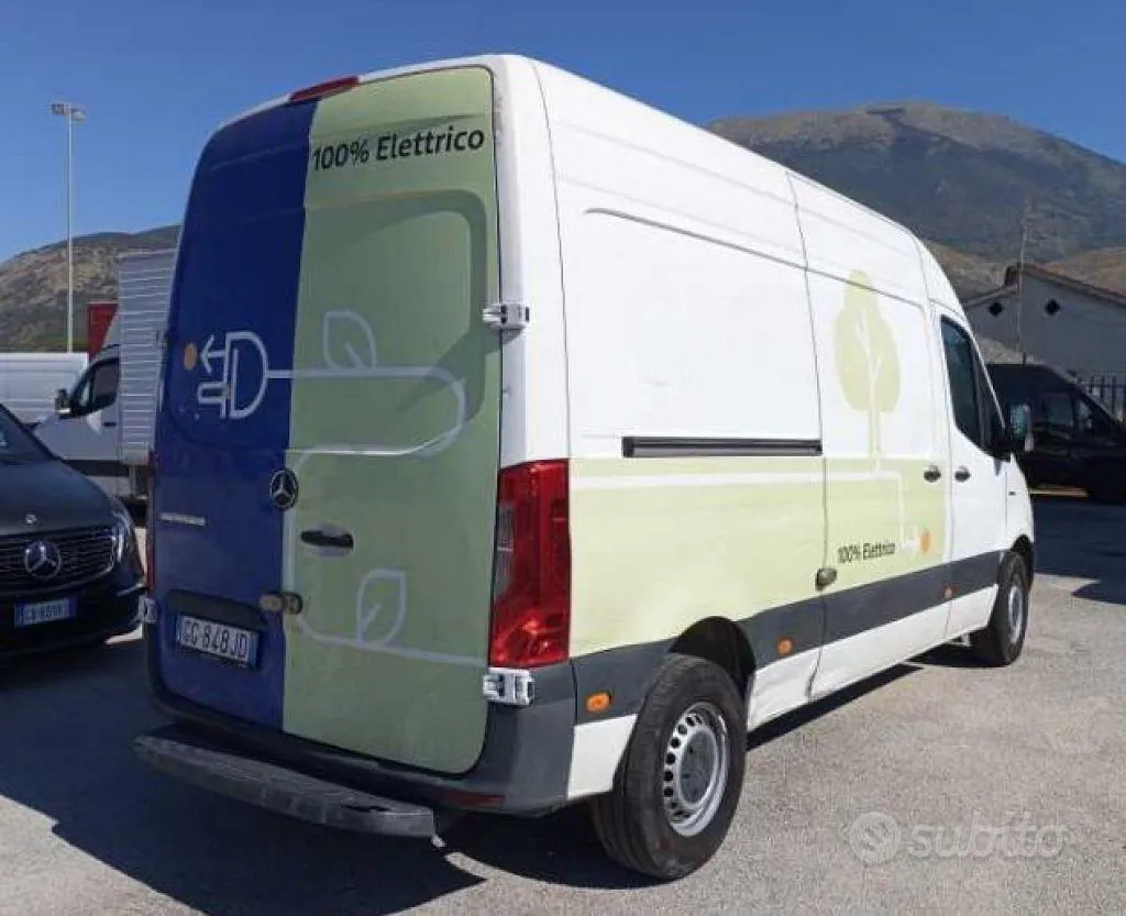 Mercedes-Benz Sprinter 2021 photo 4