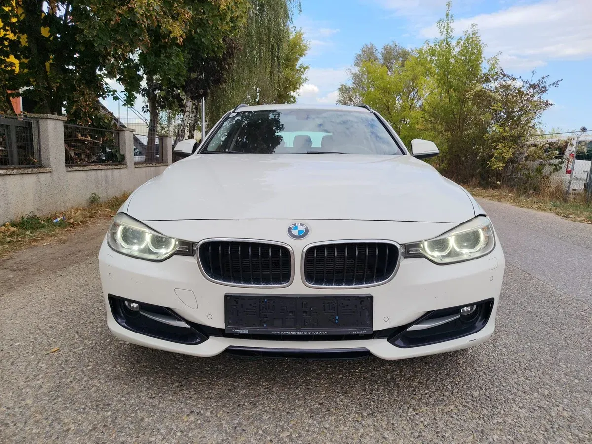 BMW 3 Series 2013 photo 2