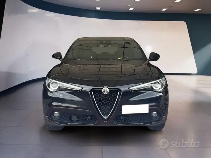 Alfa Romeo Stelvio 2022 photo 2