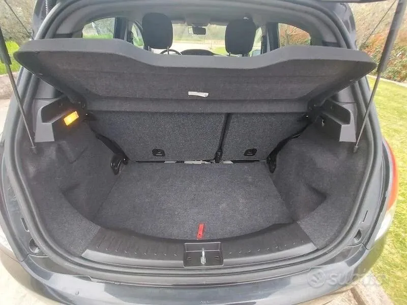 Lancia Ypsilon 2020 photo 4