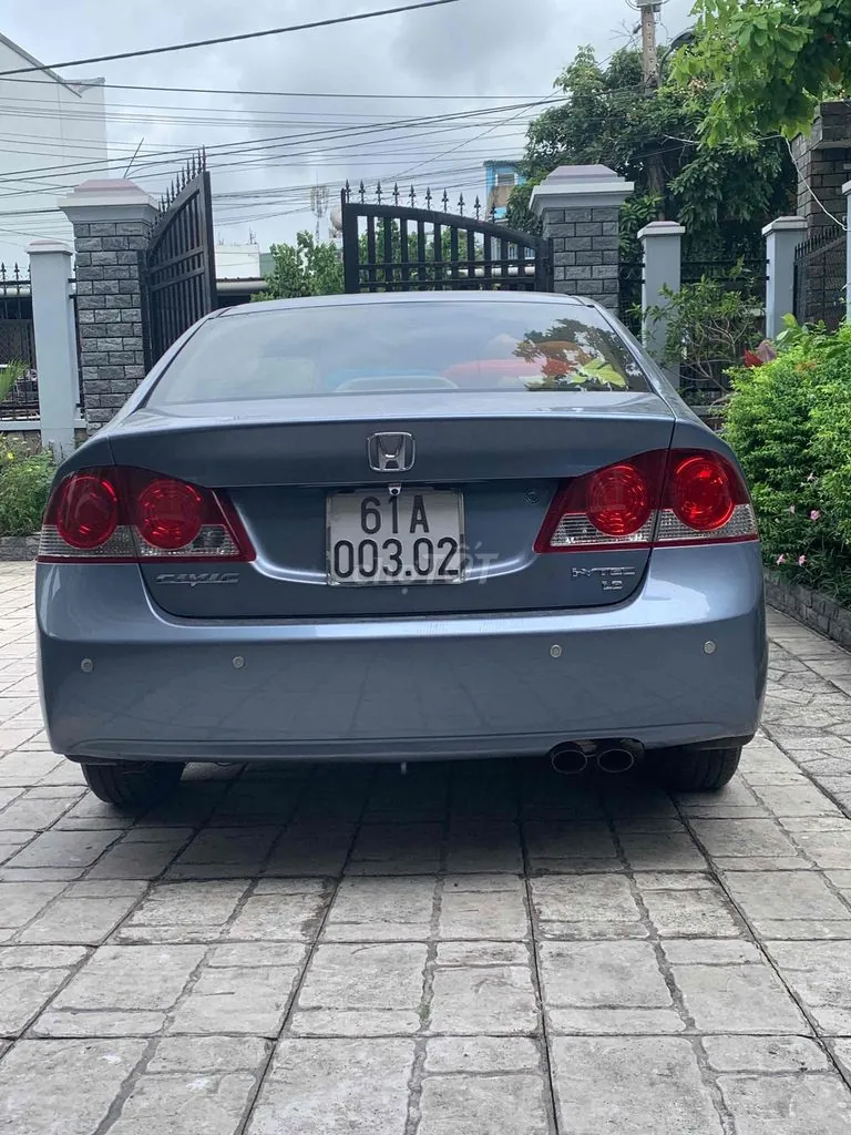 Honda Civic 2007 photo 2