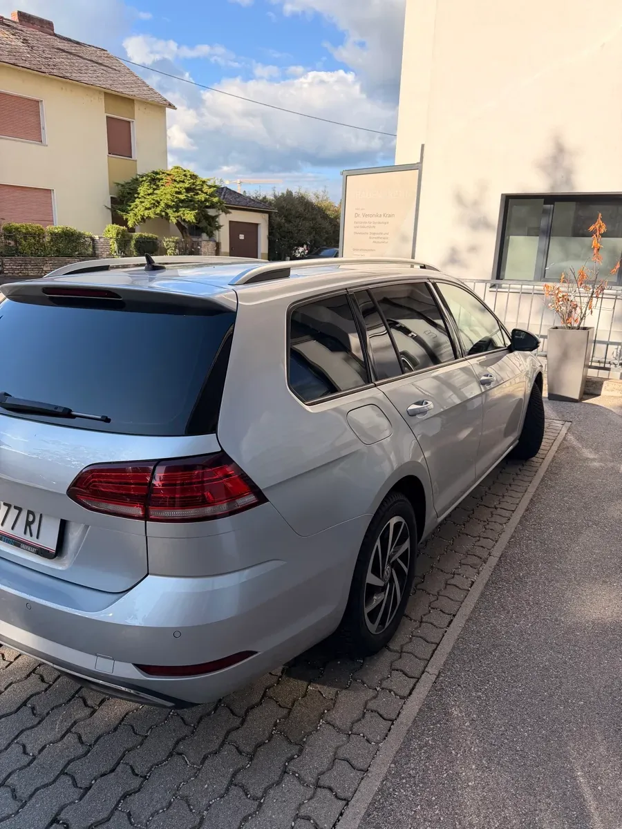 Volkswagen Golf 2018 photo 3
