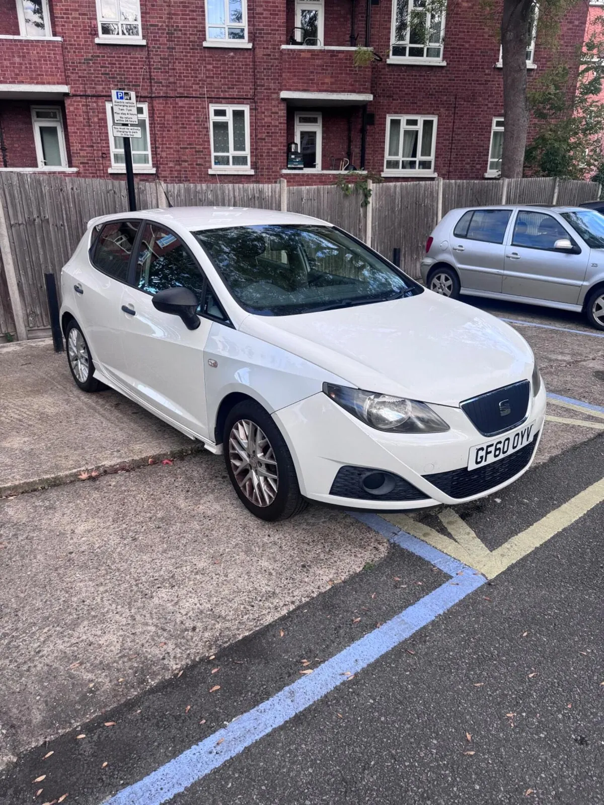 Seat Ibiza 2010 photo 3