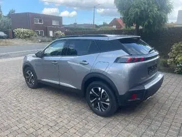 Peugeot 2008 2022 photo 3