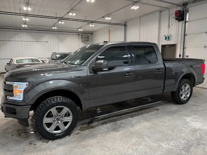 Ford F-150 2018 photo 2