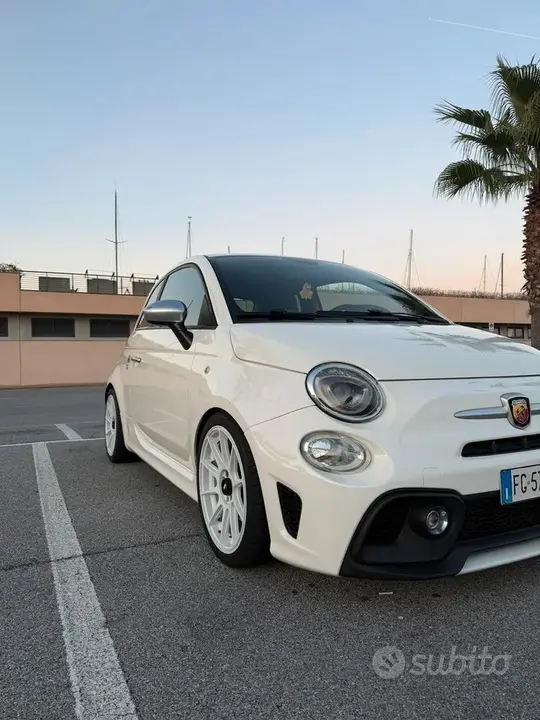 Abarth 595 2016 photo 4