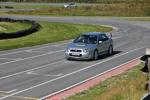 Subaru Impreza 2003 photo 3