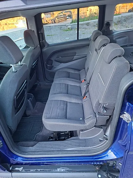 Ford Grand Tourneo Connect 2014 photo 5