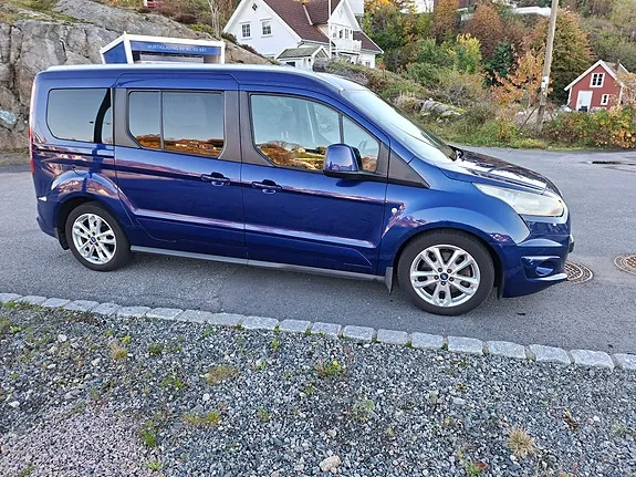 Ford Grand Tourneo Connect 2014 photo 2