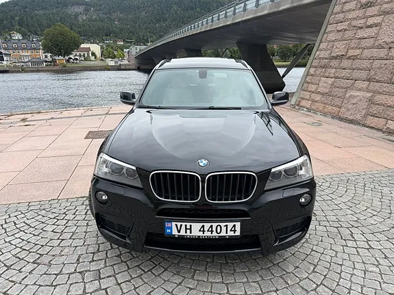 BMW X3 2012 photo 3