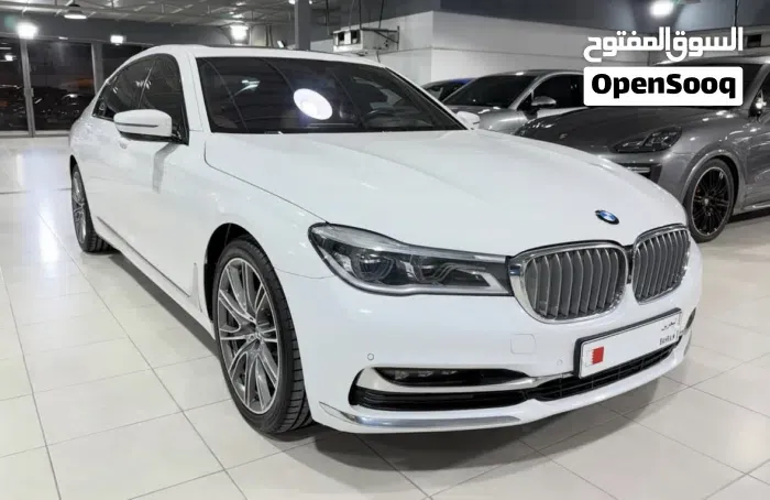 BMW 7 Series 2018 photo 3
