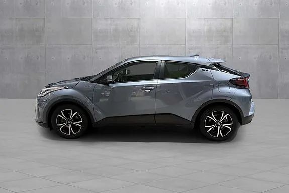 Toyota C-Hr 2021 photo 2
