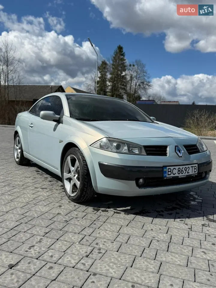 Renault Megane 2004 photo 2
