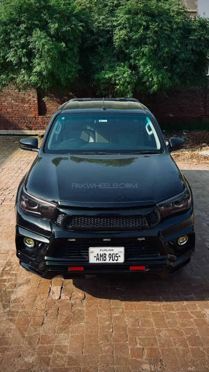 Toyota Hilux