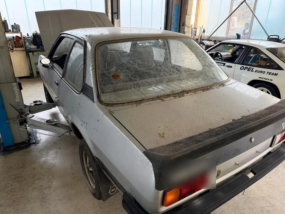 Opel Ascona