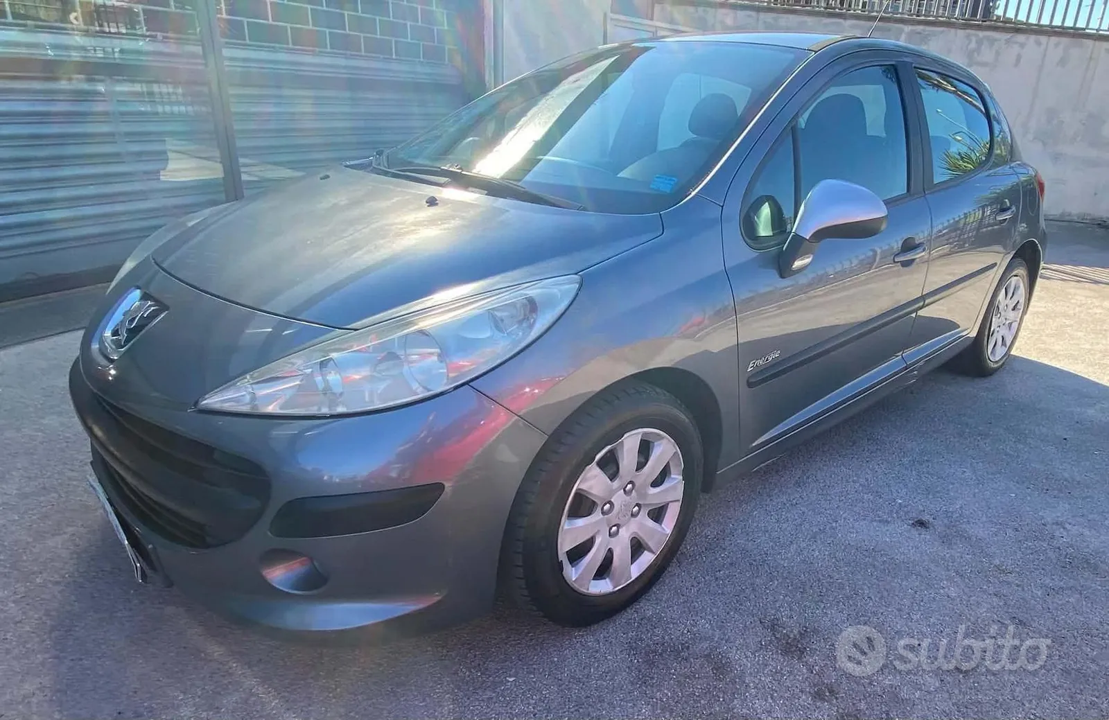 Peugeot 207 2008 photo 3