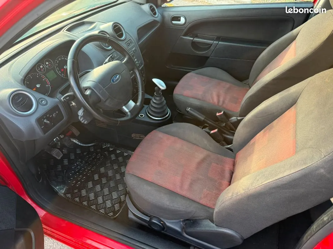 Ford Fiesta 2007 photo 3