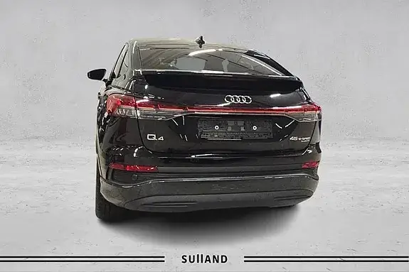 Audi Q4 E-Tron 2023 photo 4
