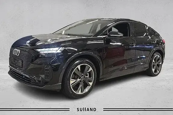 Audi Q4 E-Tron 2023 photo 2