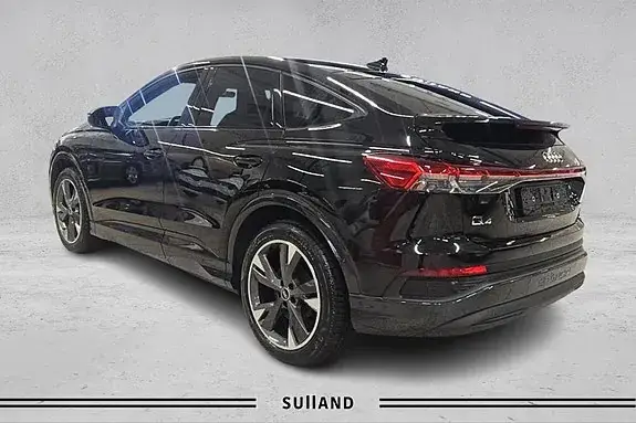 Audi Q4 E-Tron 2023 photo 3