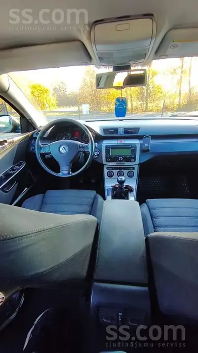 Volkswagen Passat 2006 photo 5