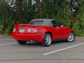 Mazda Roadster 1992 photo 2