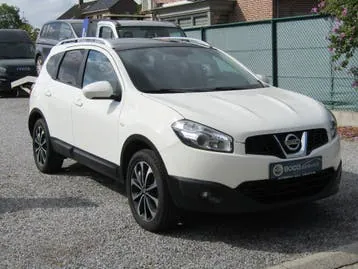 Nissan Qashqai 2012 photo 2