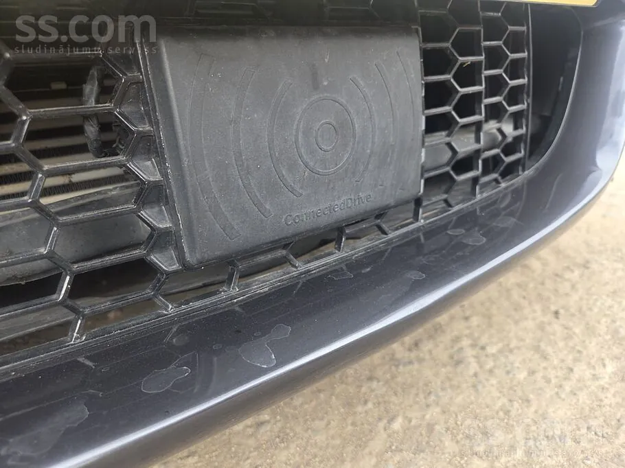 BMW 320 2013 photo 4