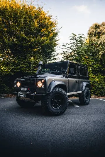 Land Rover Defender 2008 photo 2