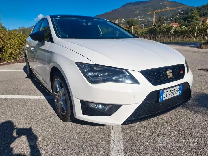Seat Leon 2014 photo 3