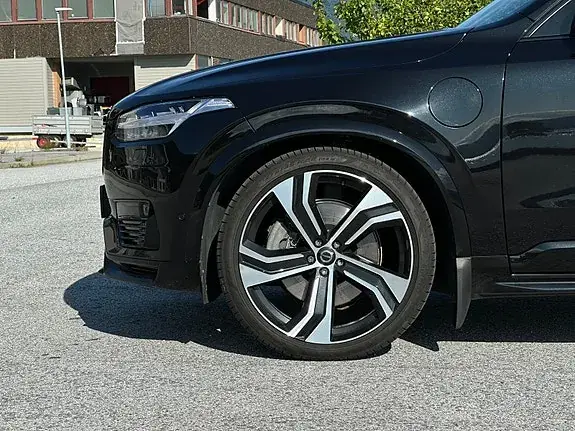 Volvo Xc90 2024 photo 2