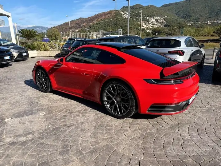 Porsche 911 Carrera 2019 photo 4