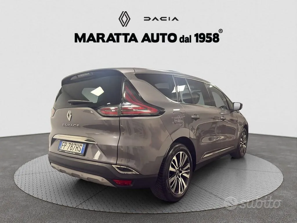 Renault Espace 2018 photo 2