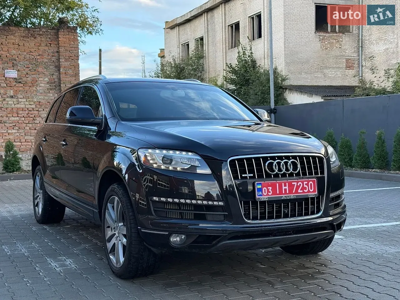 Audi Q7 2014 photo 5