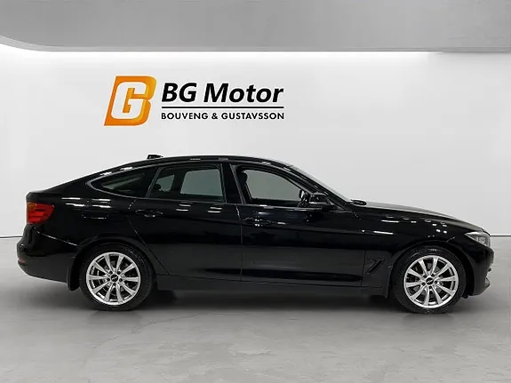 BMW 320 2016 photo 3