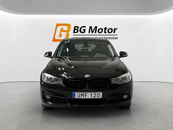BMW 320 2016 photo 2