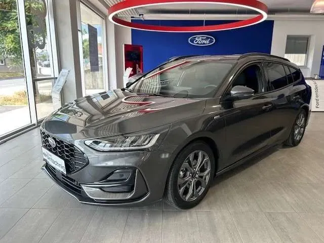 Ford Focus 2024 photo 2