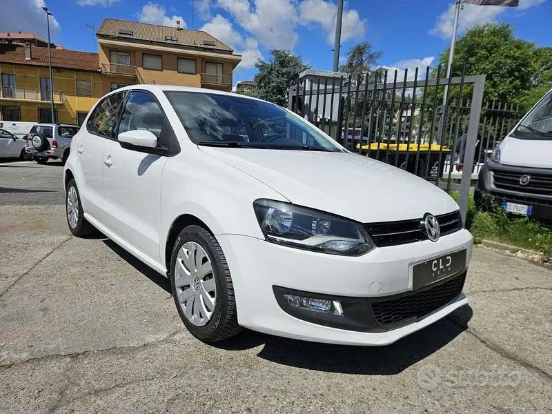 Volkswagen Polo 2012 photo 3