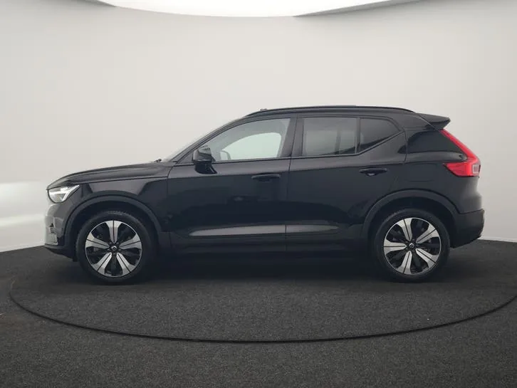 Volvo Xc40 2023 photo 2