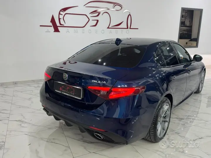 Alfa Romeo Giulia 2017 photo 4