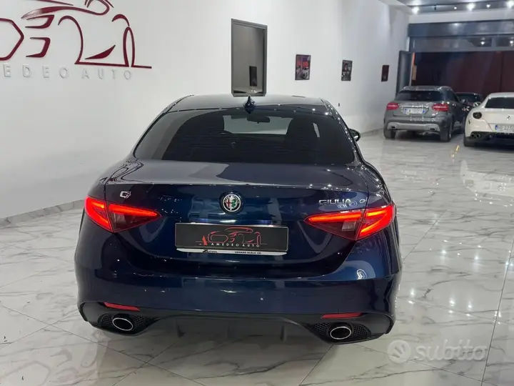 Alfa Romeo Giulia 2017 photo 3