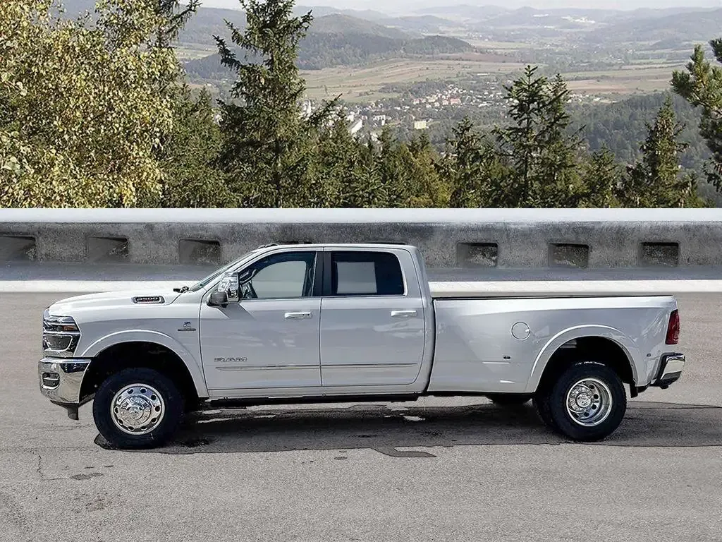 Ram 3500 2026 photo 2