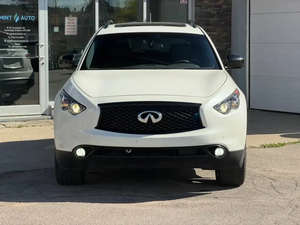 Infiniti Qx70 2017 photo 2