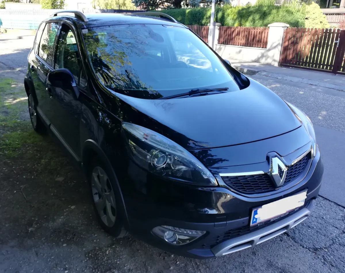 Renault Scénic 2013 photo 2