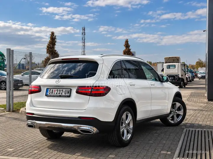 Mercedes-Benz Glc 250 2017 photo 3