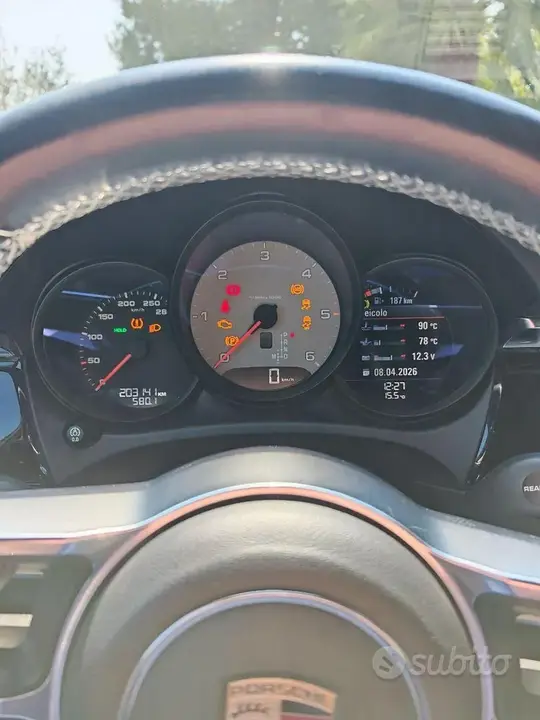 Porsche Macan 2016 photo 2